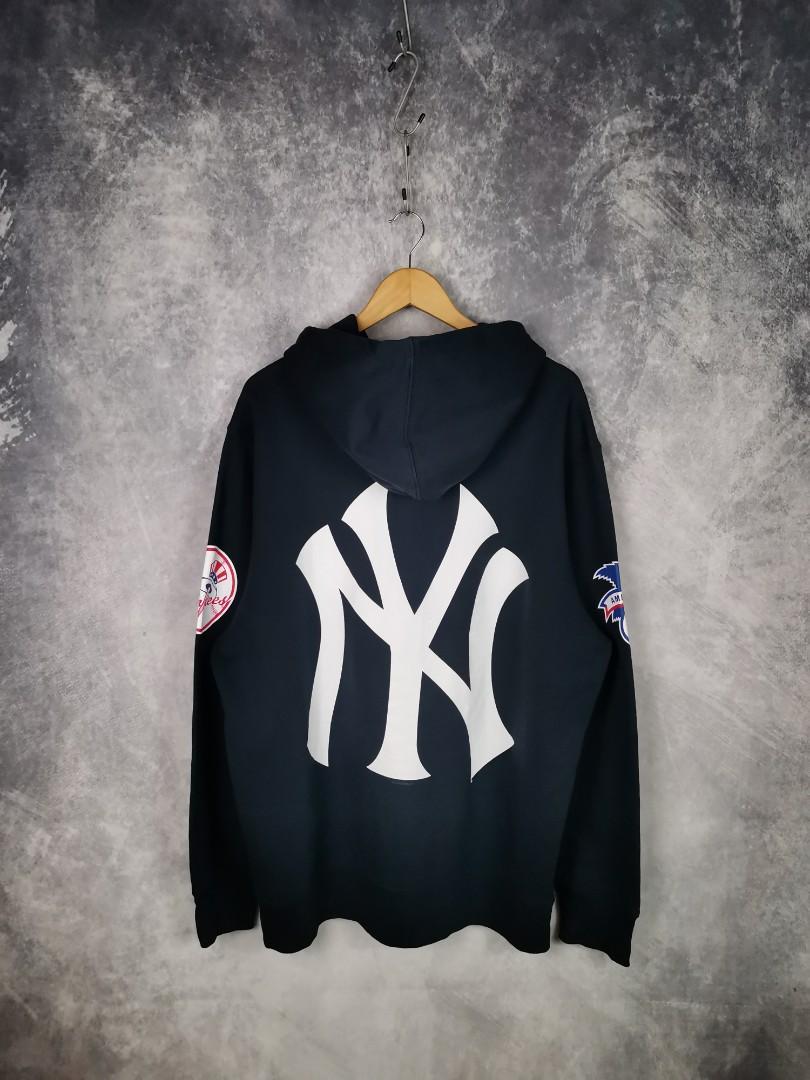 Supreme x MLB Yankees Hoodie, Men's Fashion, Coats, Jackets and Outerwear  on Carousell