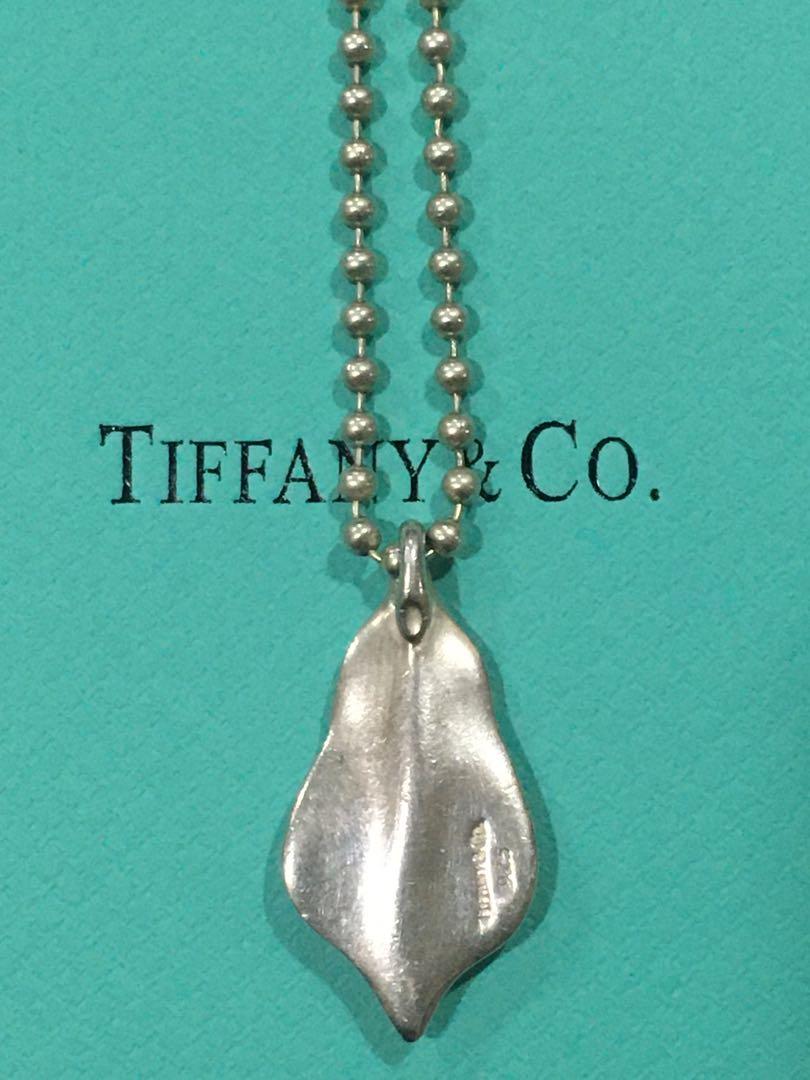 Tiffany & Co Leaf Necklace (Category: Necklaces) located in Makati City. Submitted by silver_ben (Listing ID 1082561192, Image 2). Description: Authentic With Bead Necklace With pouch.