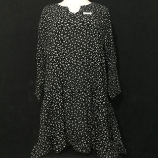 tunik hitam