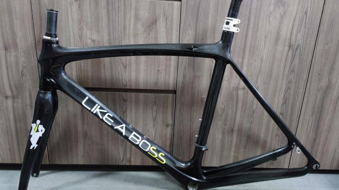 Velobuild carbon best sale frame