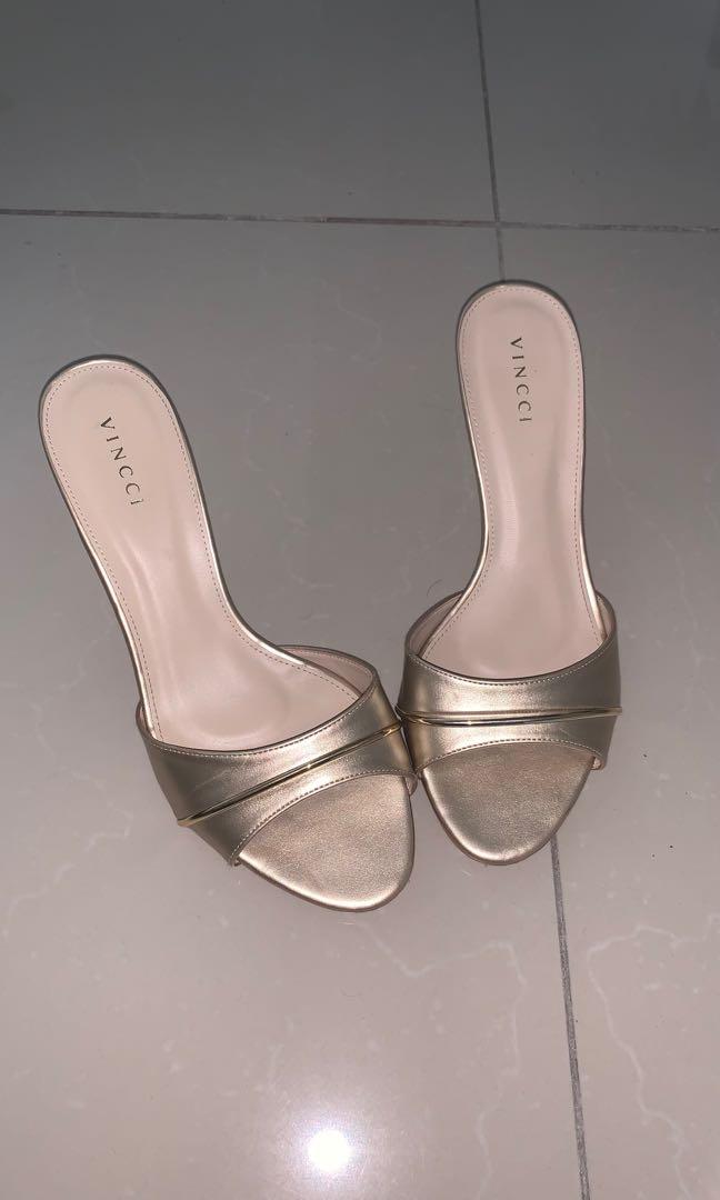 Vincci Heels Women S Fashion Shoes On Carousell