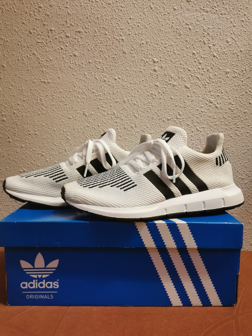 adidas swift run white shoes
