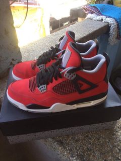 toro 4s size 9