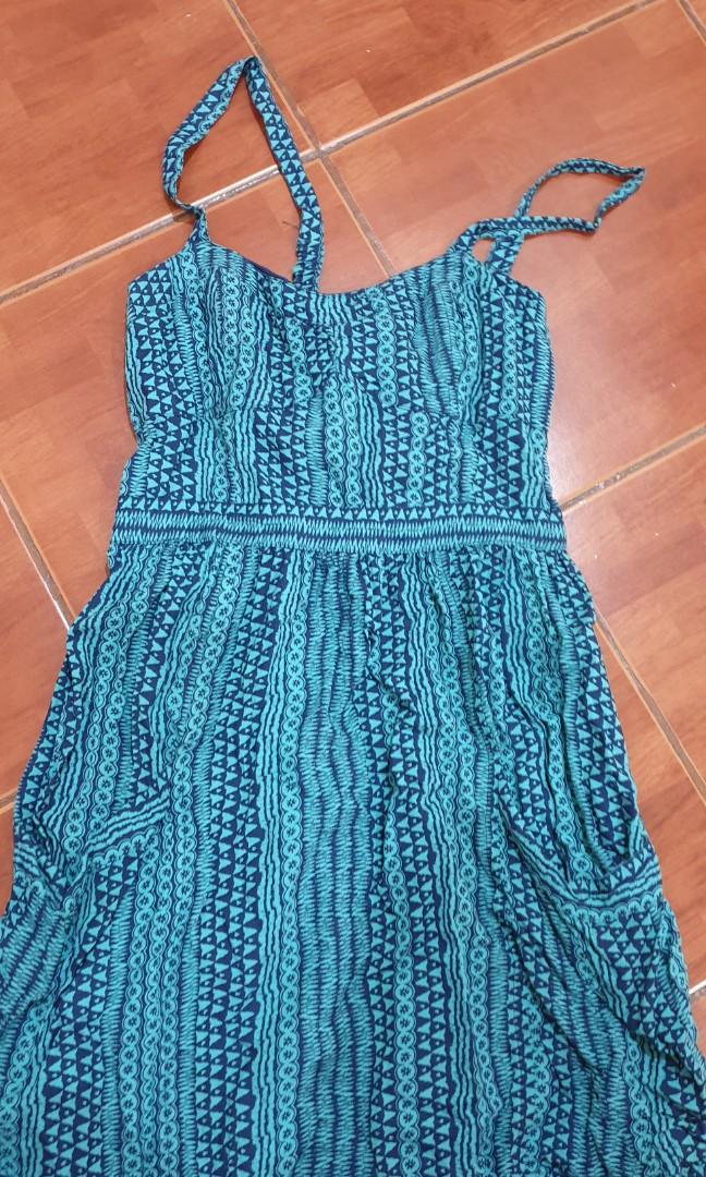 AMERICAN EAGLE tribal print dress (Category: Dresses) located in Manila. Submitted by cheezykz (Listing ID 1078974423, Image 1). Description: AMERICAN EAGLE tribal print dress euc size 2.