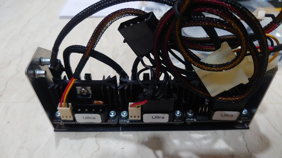 Aquaero 6 Pro USB Fan Controller and Power Adjust 2 Ultra