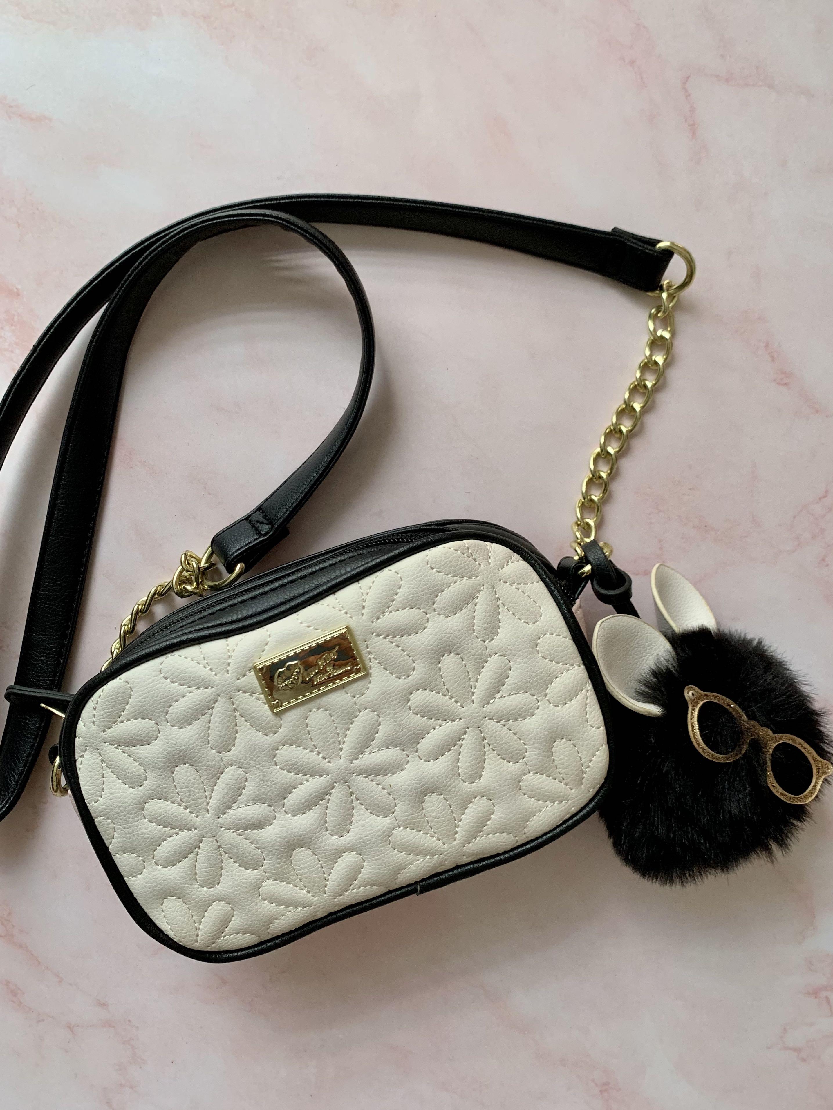 Betsey johnson hotsell sling bag