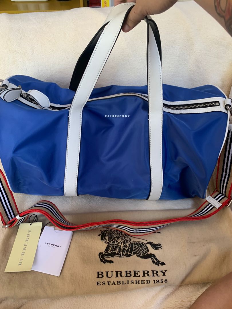 Burberry Travel Bag, Luxury, Bags & Wallets on Carousell