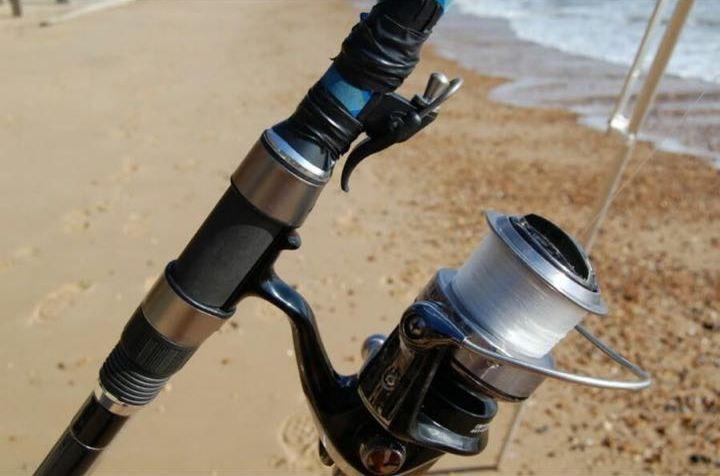 Breakaway Cannon Surf Fishing Rod Trigger Aid Casting Fish Finger Protector