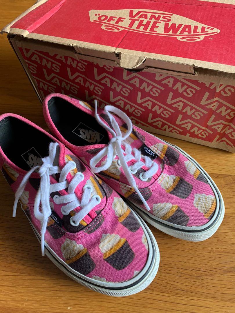 Girls vans clearance sneakers