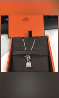（分類：）位於 。 由 buynsellsc 提交（商品編號 1079089112，圖片 1）。簡介： 。