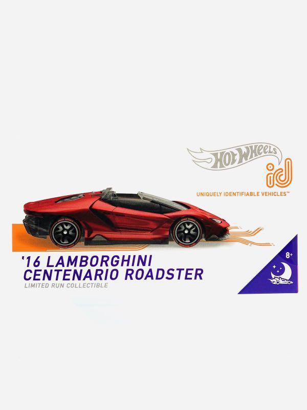 Hot Wheels Main Line - Scegli Il Modello! Lamborghini, Batman, Bugatti, Mustang - Scala 1:64