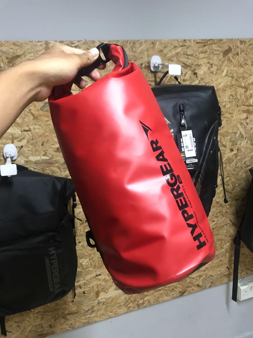 HyperGear Dry Bag 5L - IPX Waterproof Specification, Men's Fashion, Bags,  Sling Bags on Carousell