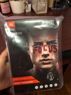 JBL Focus 300 Headphones