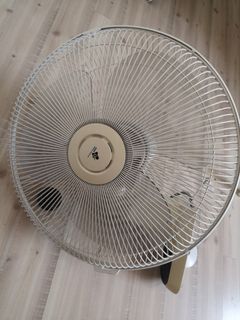 (Category: ) located in . Submitted by mcmun21 (Listing ID 1079032636, Image 1). Description: .
