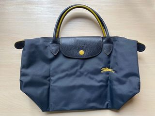 （分類：）位於 。 由 taeslaying 提交（商品編號 1078952430，圖片 1）。簡介： 。