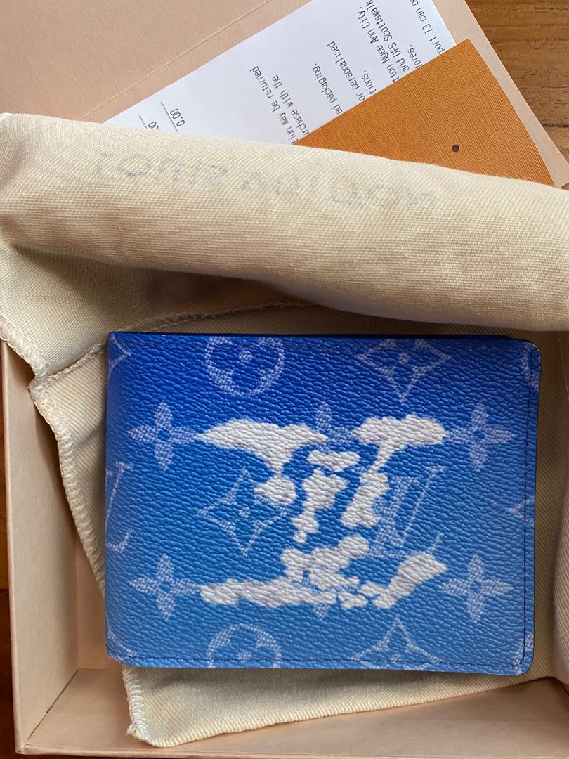 LOUIS VUITTON Cloud Logo TShirt XL Blue Authentic Men Used from Japan   eBay