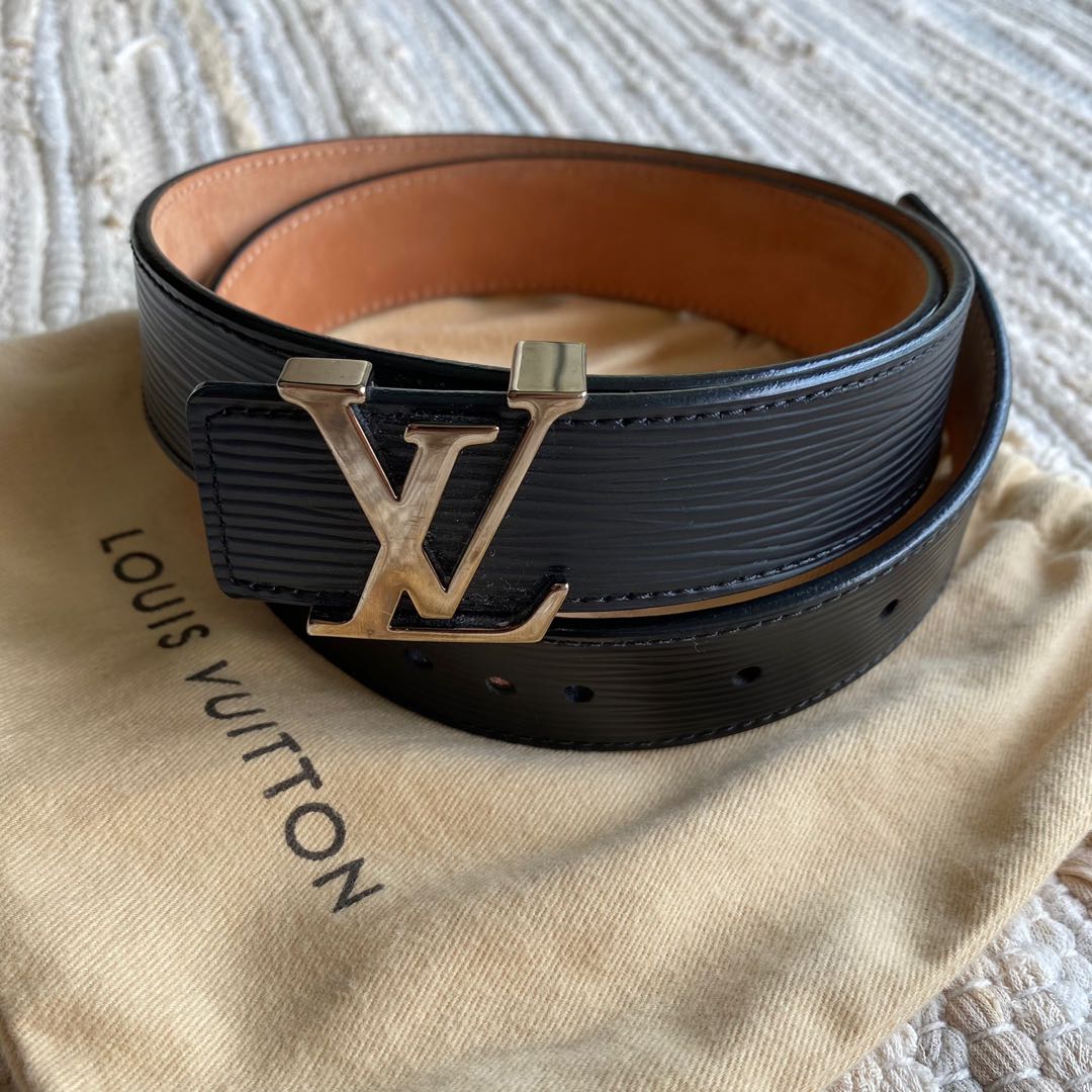 Louis Vuitton, Accessories, Mint Louis Vuitton Lv Initial 3 Mm 2  Reversible Women Belt Size 80