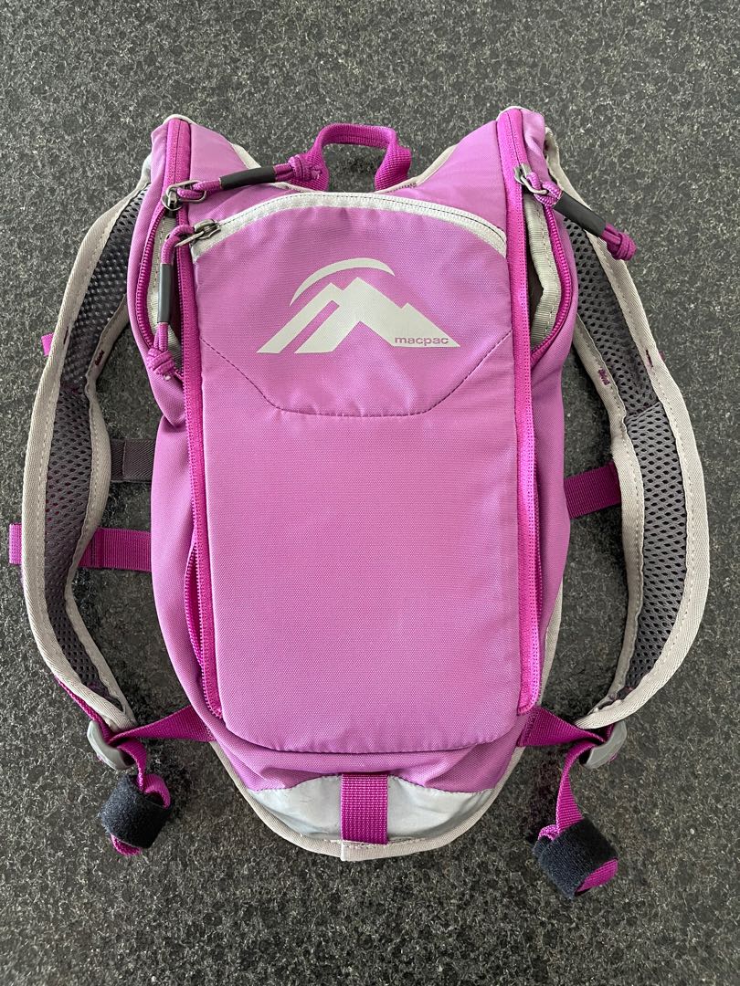 Macpac hydration pack online
