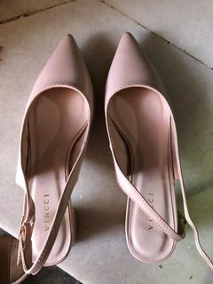 (Category: ) located in . Submitted by kittywardrobee (Listing ID 1079066615, Image 1). Description: .