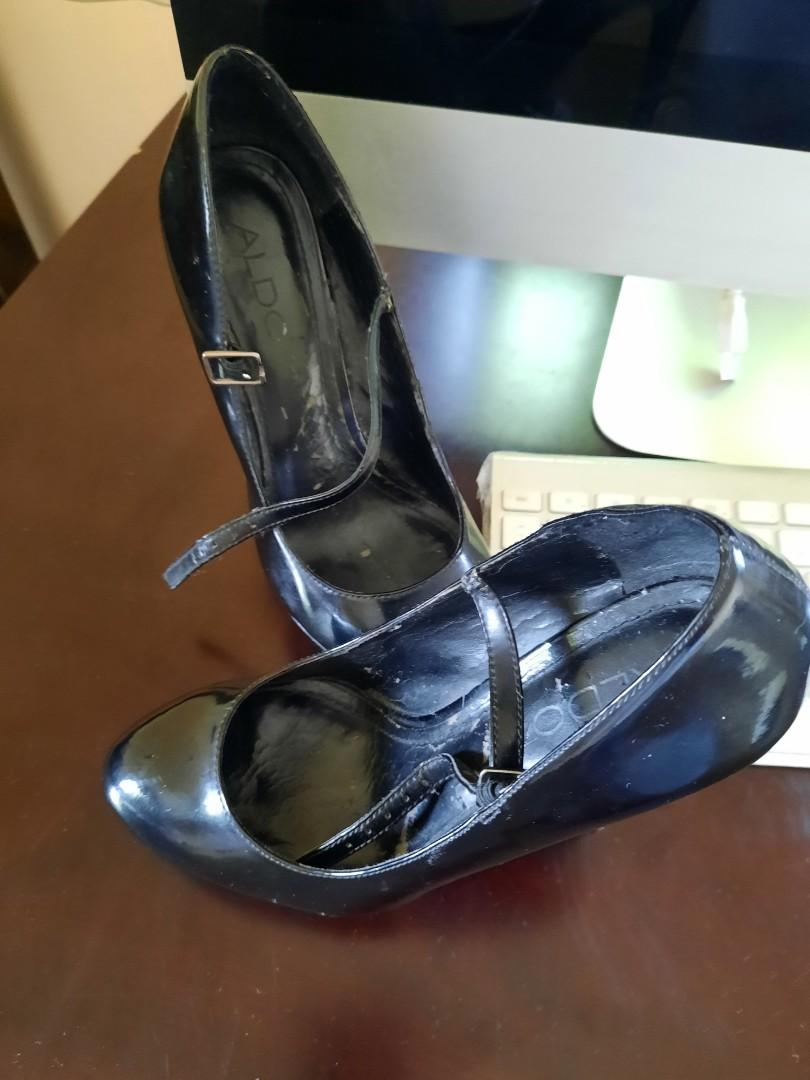 Preloved aldo shoes (Category: Heels) located in Mandaluyong City. Submitted by blueberrypatch (Listing ID 1079005705, Image 2). Description: Black high heeled aldo shoes. size 35. heels is around 4 inches.