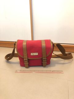 （分類：）位於 。 由 sbb827 提交（商品編號 1079046430，圖片 1）。簡介： 。