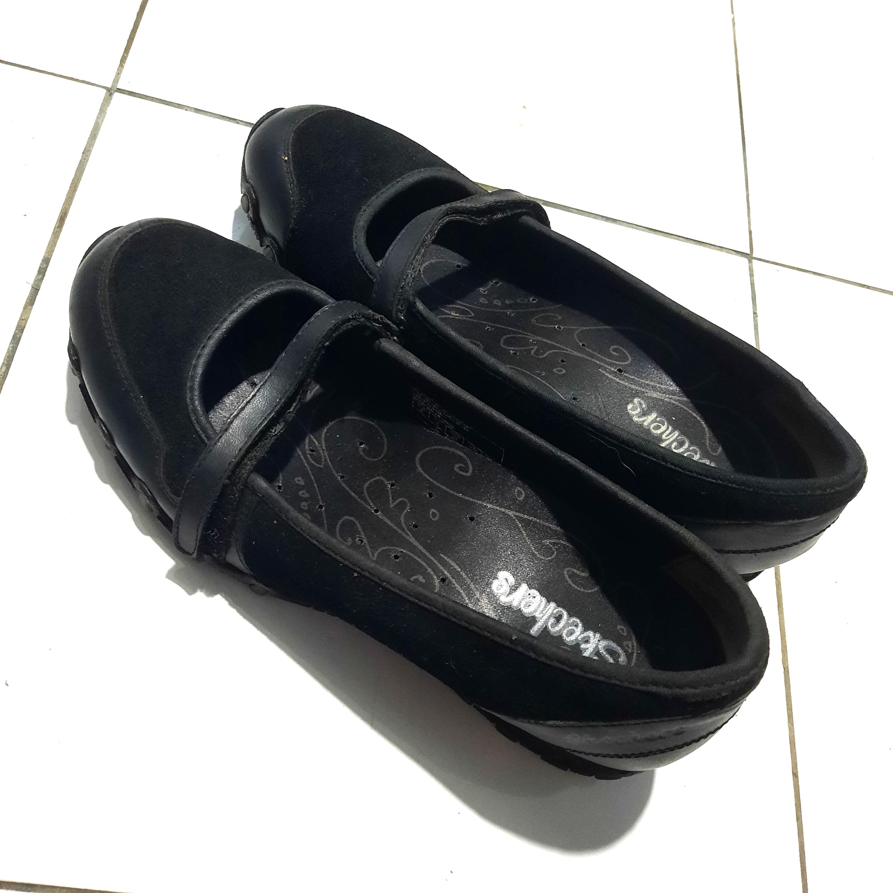 Skechers Women s Shoes Sassies Mary Jane Black Women s Fashion