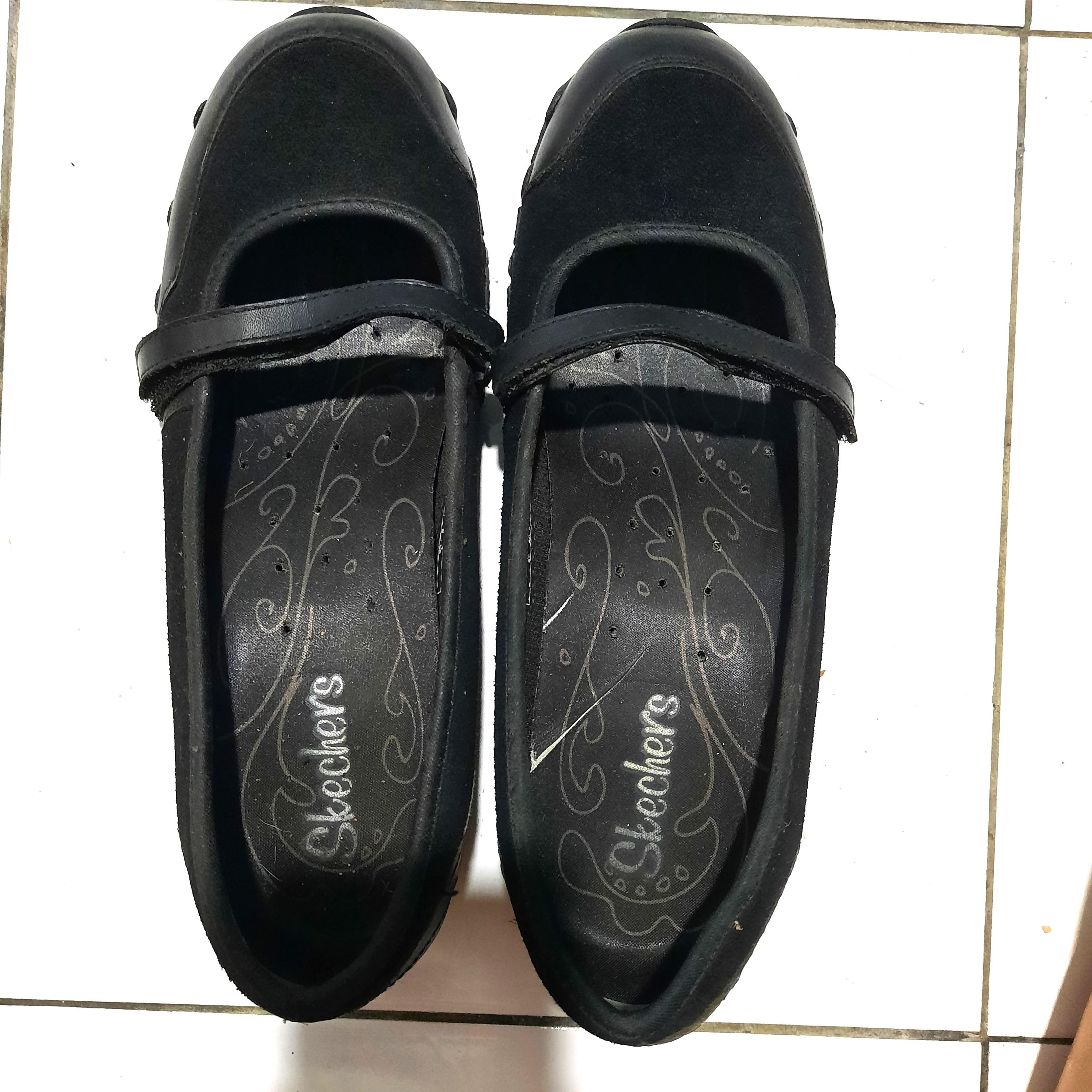 Udled dominere fremtid Skechers Women's Shoes: Sassies Mary Jane - Black, Women's Fashion,  Footwear, Loafers on Carousell
