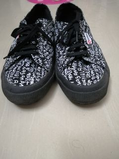 （分類：）位於 。 由 daneshsk47 提交（商品編號 1079125586，圖片 1）。簡介： 。