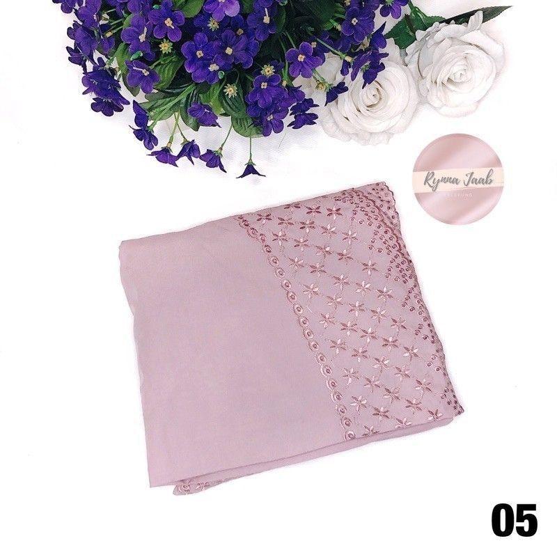 Telekung Sulam Women S Fashion Clothes Others On Carousell
