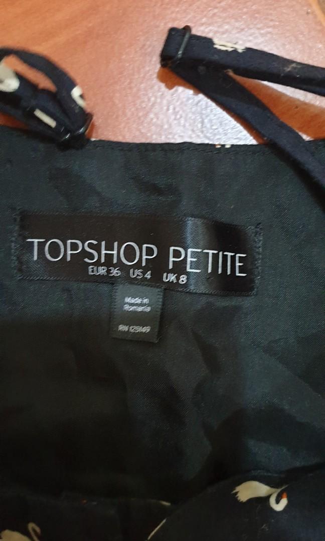 TOPSHOP Swan Bralette (Category: Others Tops) located in Manila. Submitted by cheezykz (Listing ID 1078973377, Image 2). Description: TOPSHOP swan Bralette brand new us4.