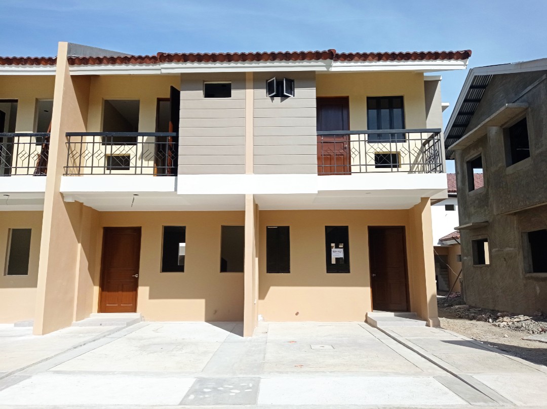 Townhouses for sale in Mahabang Parang, Angono, Rizal near Antipolo