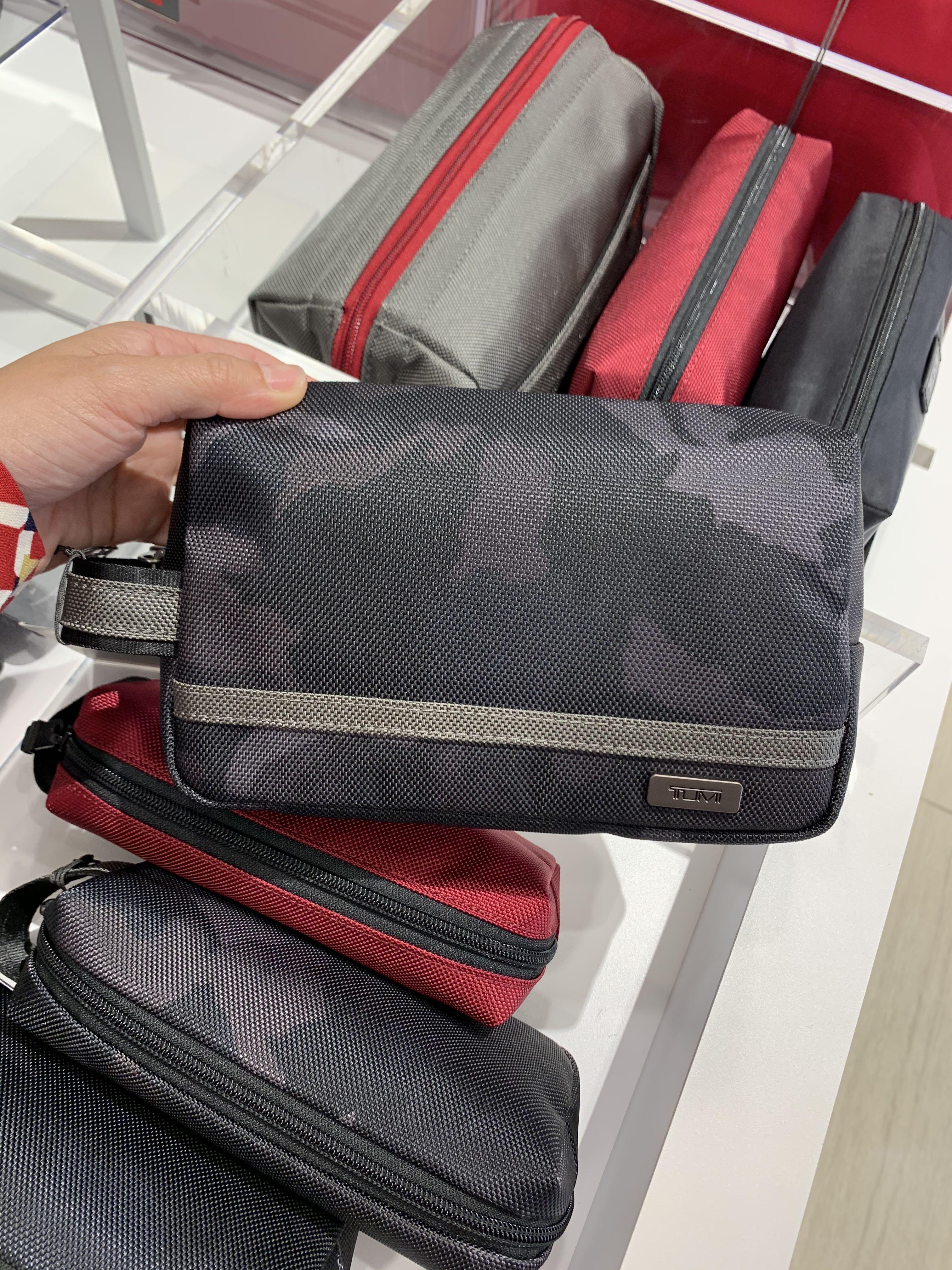 Tumi smart deals kit medium