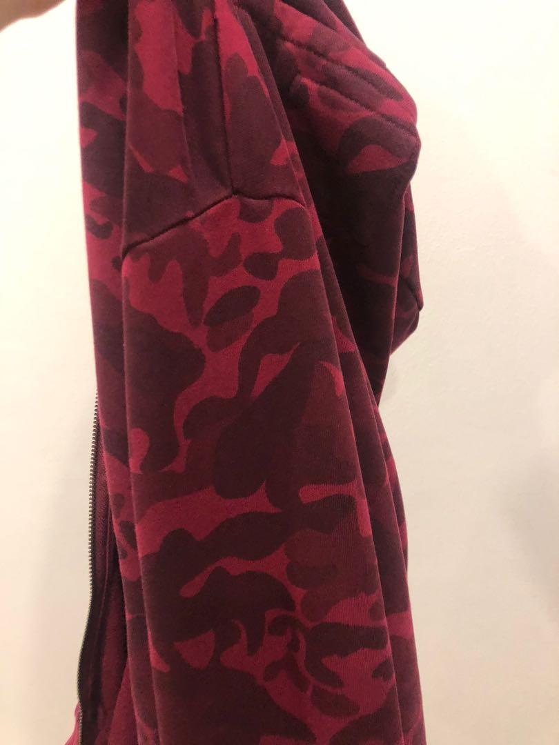 Jacket (Category: Hoodies) located in Kuala Lumpur. Submitted by whtalsosellla (Listing ID 1078992774, Image 3). Description: Unisex Padini Red Army Jacket hoodies / sweatshirt / jacket Condition tiptop, seldom use just found it inside my cabinet Size M can fit S and M #hoodie #sweater #tops #shirt #long sleeve #padini #nike .