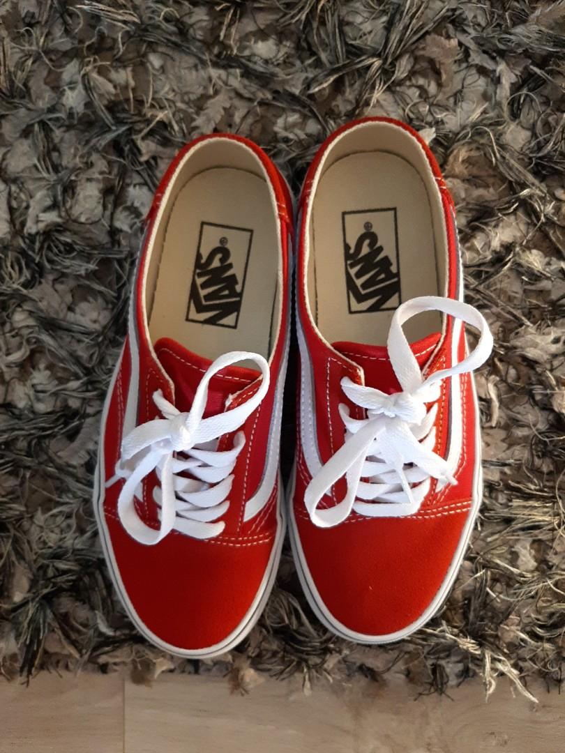 Red old sales skool vans womens