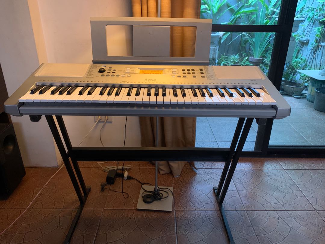 YAMAHA YPT360, Hobbies & Toys, Music & Media, Musical Instruments on