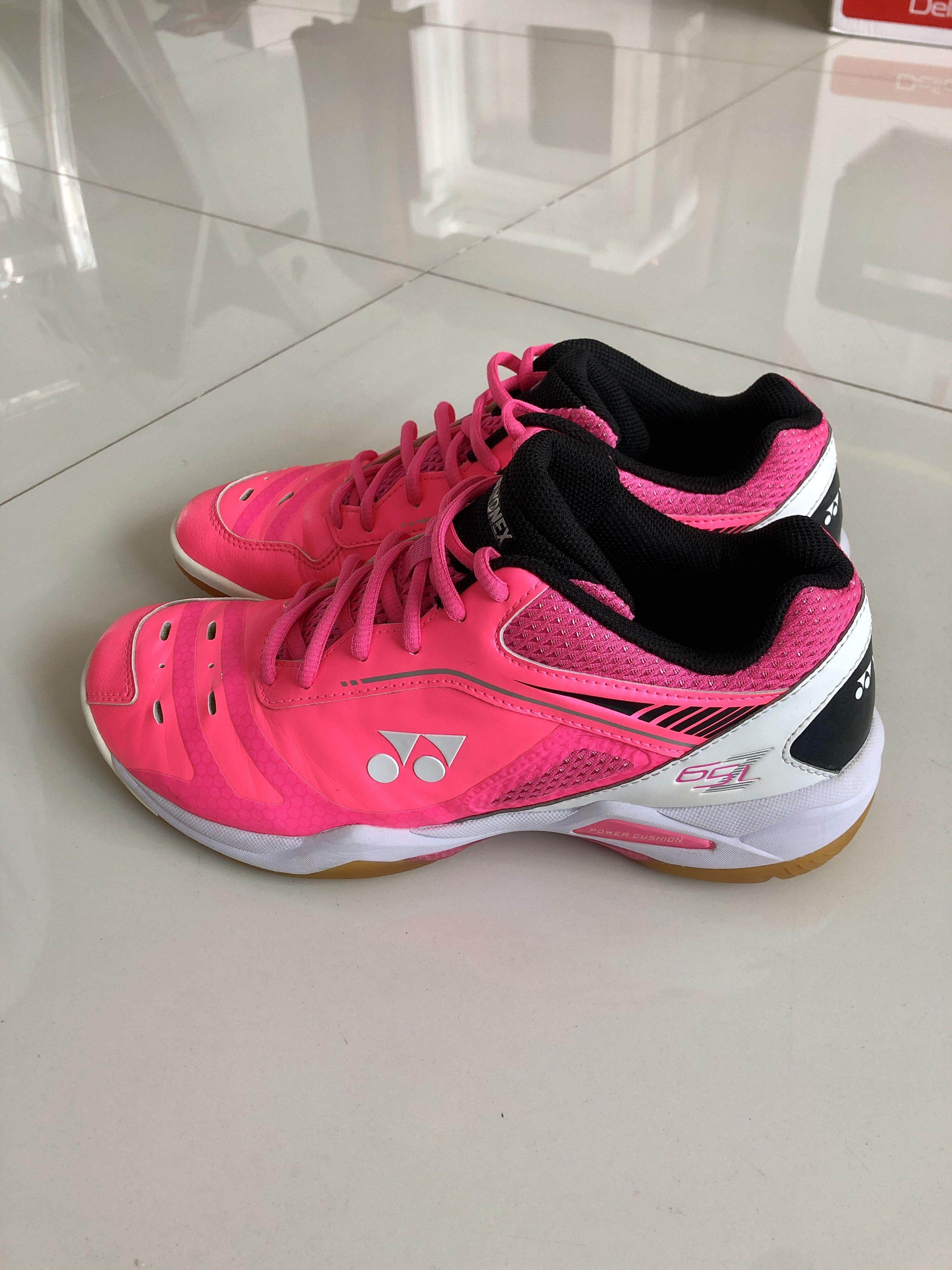 Yonex ladies badminton shoes on sale