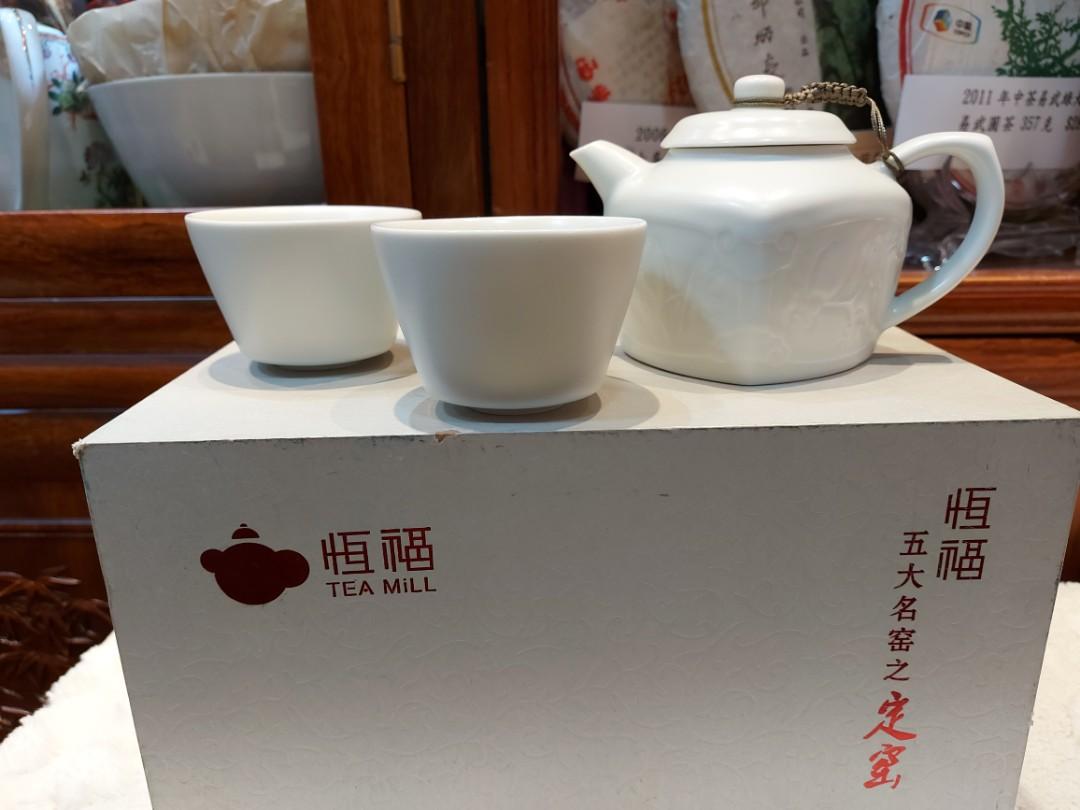 恒福白瓷定窯自樂茶具一壺兩杯, 傢俬＆家居, 廚具和餐具, 茶具配件- Carousell