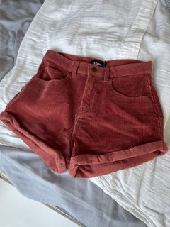 (Category: ) located in . Submitted by holly.rose (Listing ID 1082655024, Image 1). Description: .