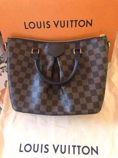 Louis Vuitton Siena MM  Louis vuitton siena, Louis vuitton, Fancy  accessories