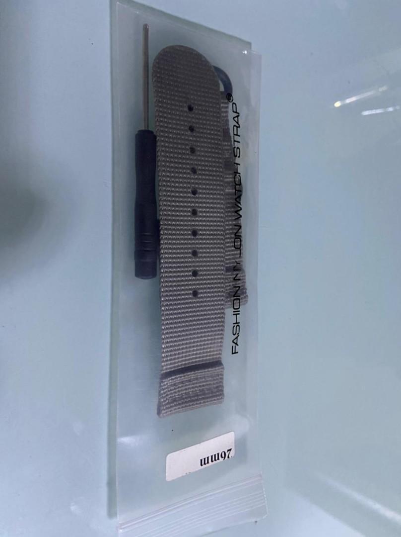 Brand New Nato Watch Strap Garmin, Men's Fashion, Watches & Accessories