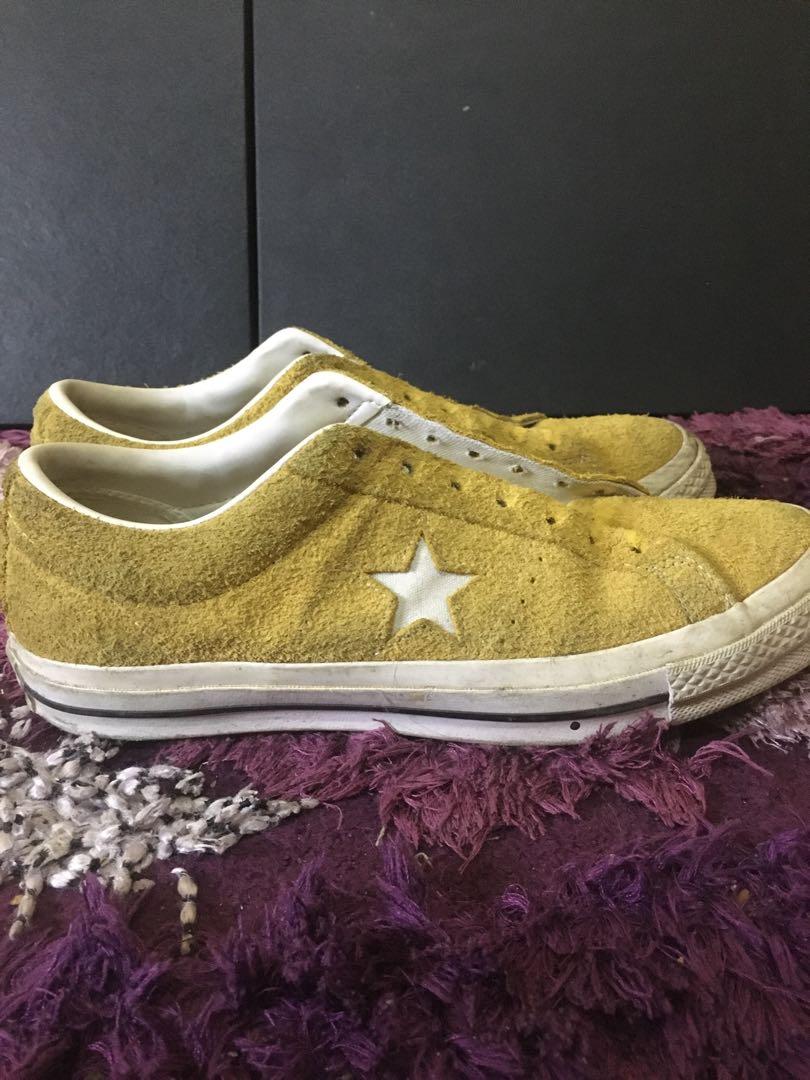 Converse one star sunflower top
