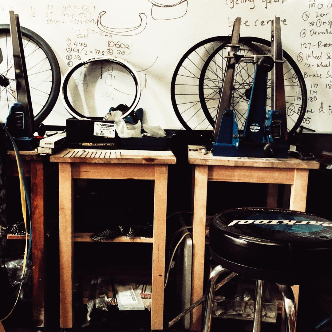 Custom Bicycle Wheel Building Service, Sports Equipment, Bicycles
