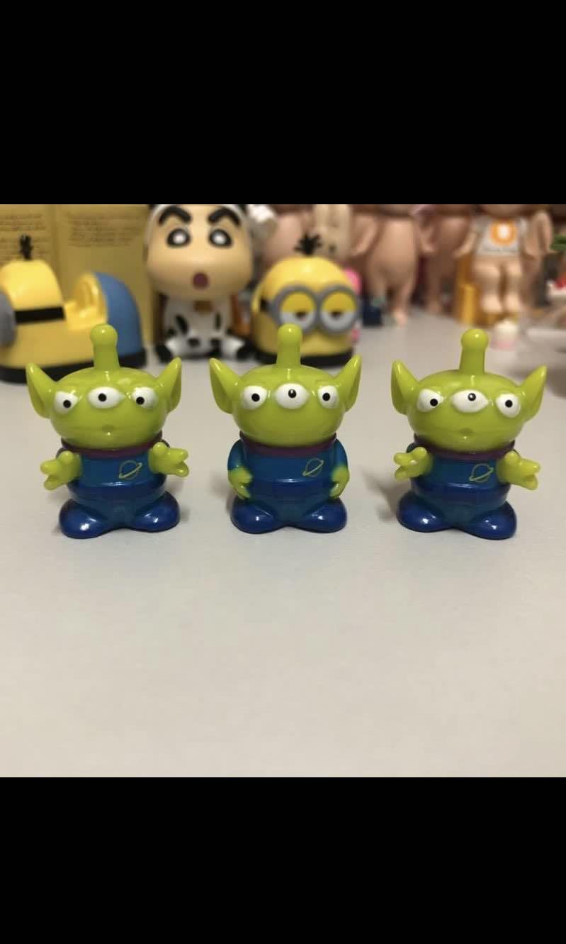 Disney Sega ET三眼仔 三眼仔公仔 三眼仔figure 變裝三眼仔 野獸國 三眼仔remix 三眼怪 alien ...