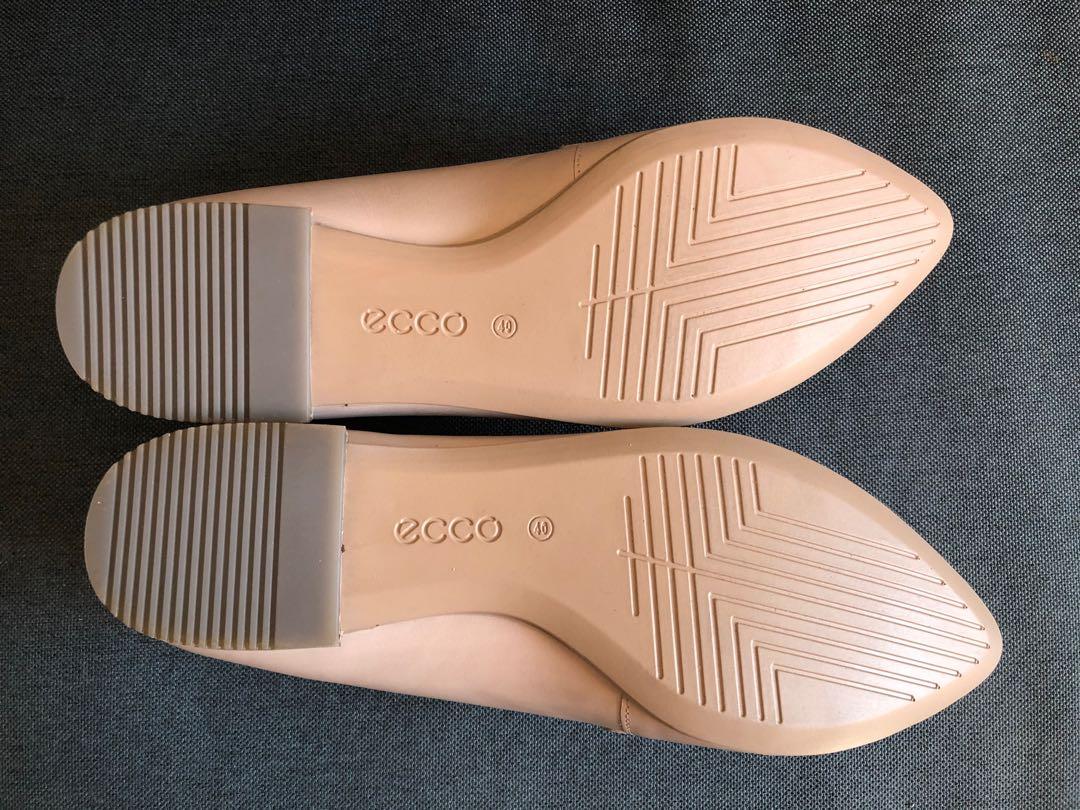 New Ecco Danish Design, Women's Fashion, Footwear, Flats on Carousell