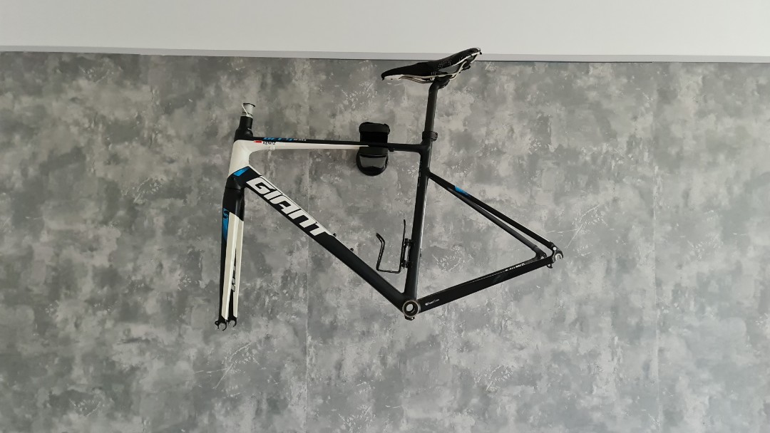 Giant Defy alu frame size M/L, Sports 