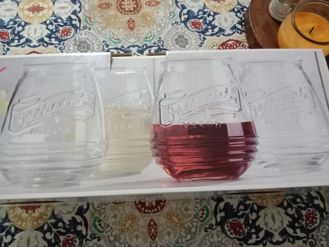 Mason glass (Category: Dinnerware & Cutlery) located in Quezon City. Submitted by essentialle.easter (Listing ID 1082757149, Image 1). Description: set of 4. 600ml mason glass no lid..