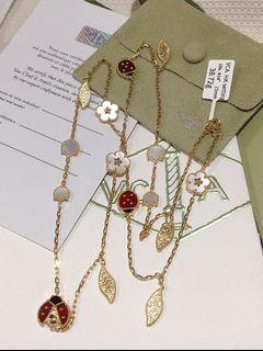 New VCA Lucky Spring Collections 18K HK Setting
