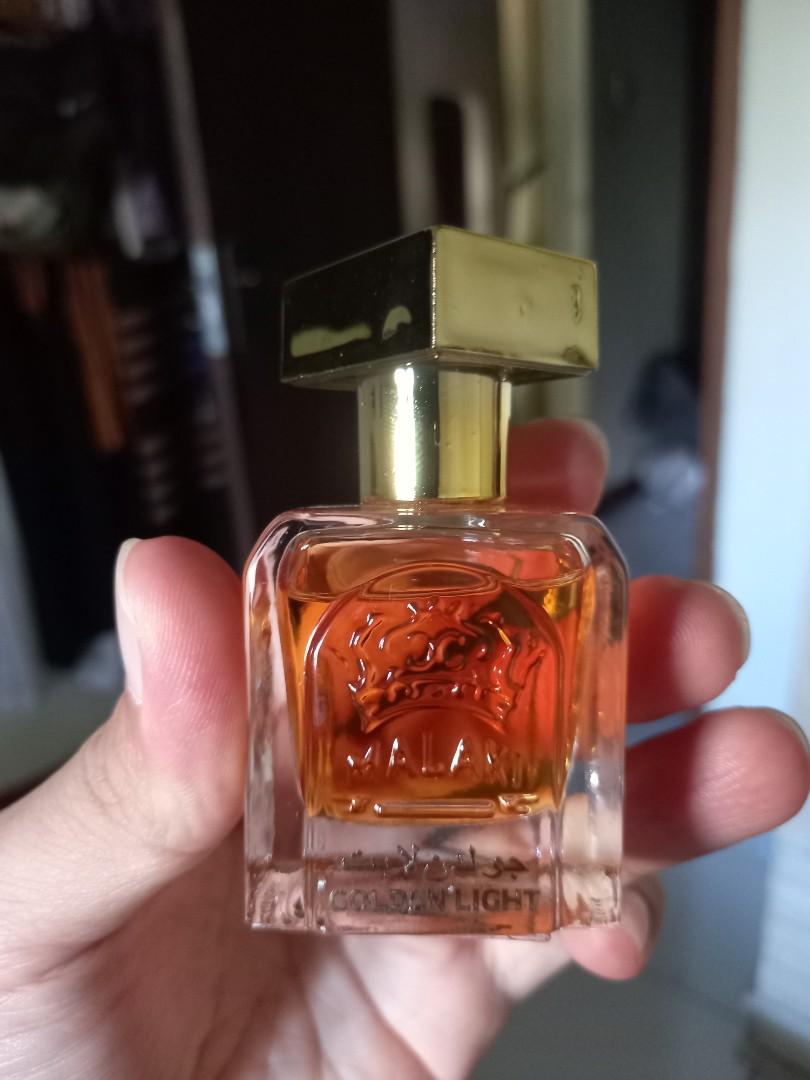 Malaki golden online light