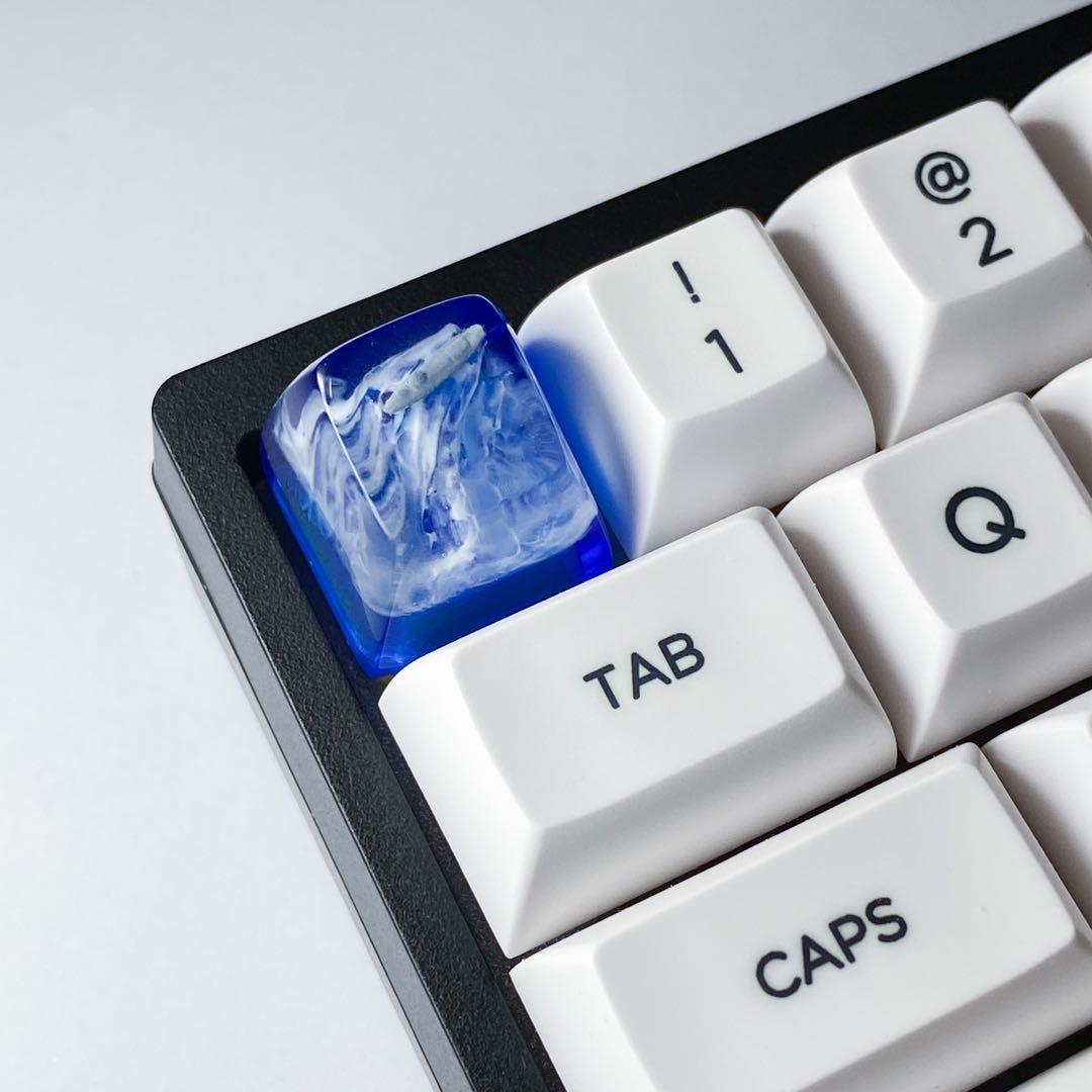 The Great Wave Artisan Keycap, Computers & Tech, Parts & Accessories, Computer Keyboard on Carousell