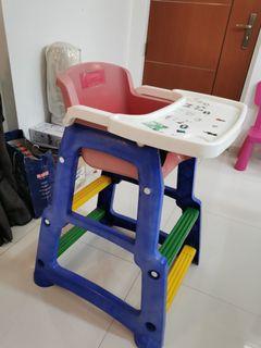 RARE Toyogo Feeding chair